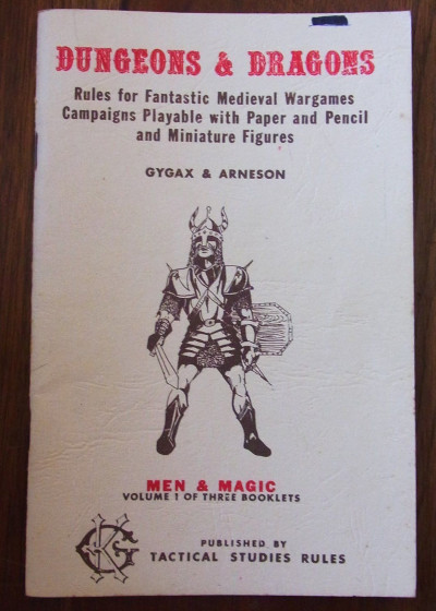 Det originale Dungeons & Dragons-spillet kom i 1974 (bilde: costumingfaire, eBay)
