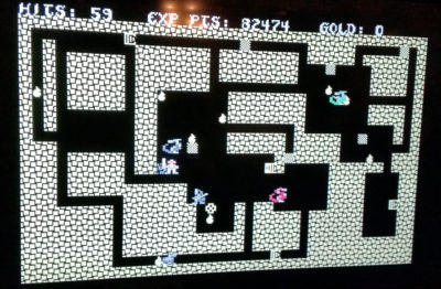 Jeg spilte på TheC64. Her er jeg komme ganske langt ned i hulesystemet.